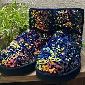 Ugg Mini Stellar  Sequin Boots-NEW | With Ugg Fleece Lined Socks